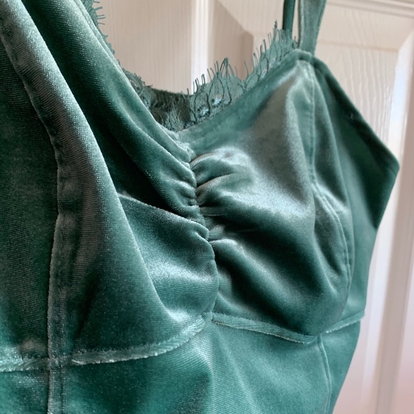 SOLD ** Abercrombie Velvet Boustier Top - Picture 3 of 4